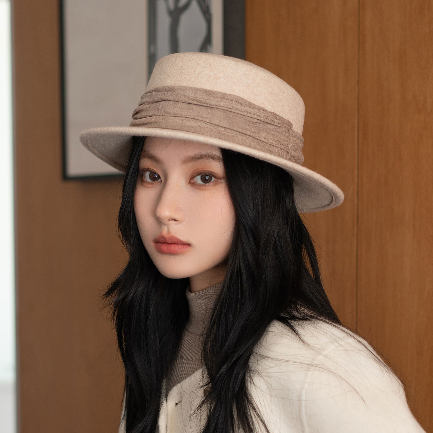 疯帽子 法式纯羊毛呢平顶帽女复古褶皱丝带英伦风毡帽 25年秋新款