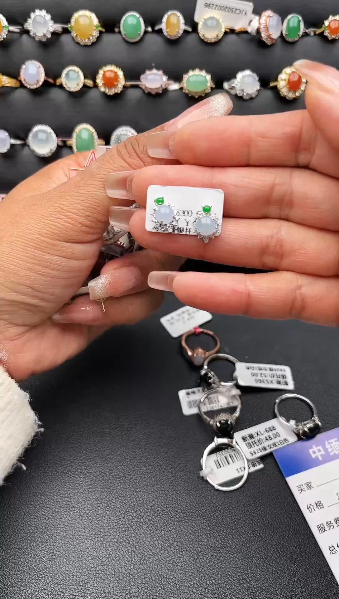 【闪购商品】翡翠耳钉银S925镶嵌缅甸天然A货翡翠S925银镶嵌