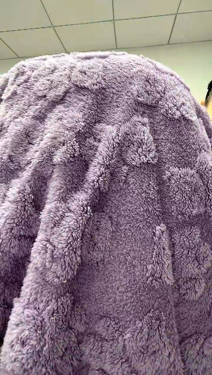 法兰绒3x1.8左右已主播介绍为准