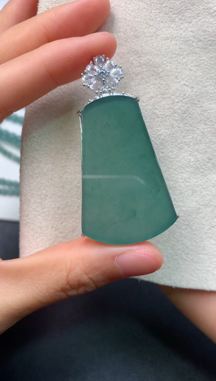 【闪购商品】翡翠颈饰银S925镶嵌0582087210