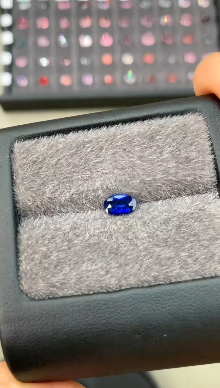 【闪购商品】定制蓝宝石裸石未镶嵌1.08ct 兰卡老烧皇家蓝