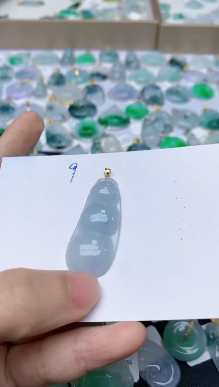 【闪购商品】翡翠颈饰18K金镶嵌天然翡翠A货    