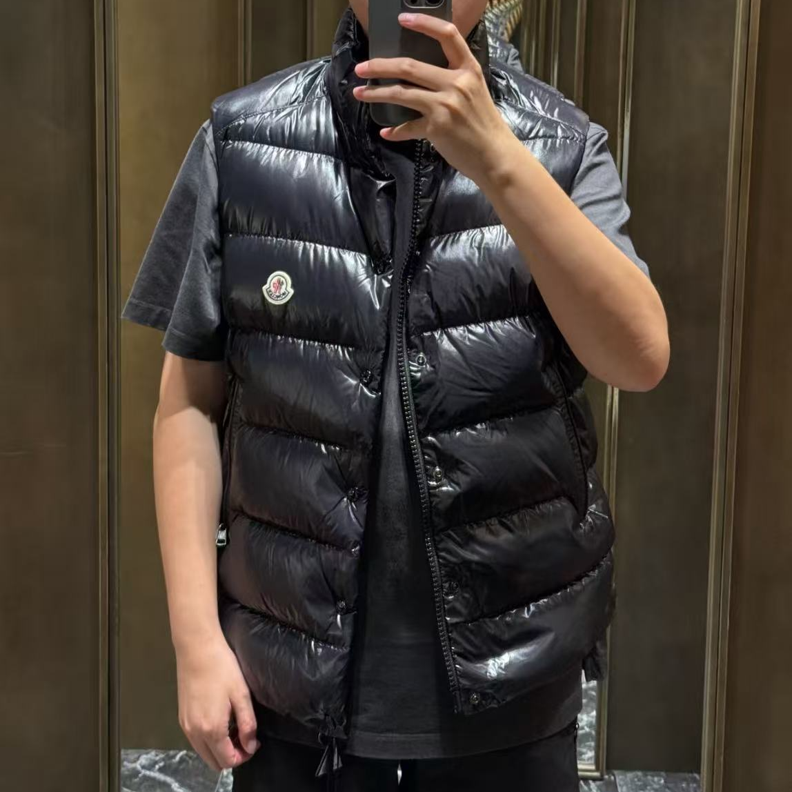 未使用 MONCLER 盟可睐蒙口/GG/tibb 男士黑色羽绒服马甲 福利款