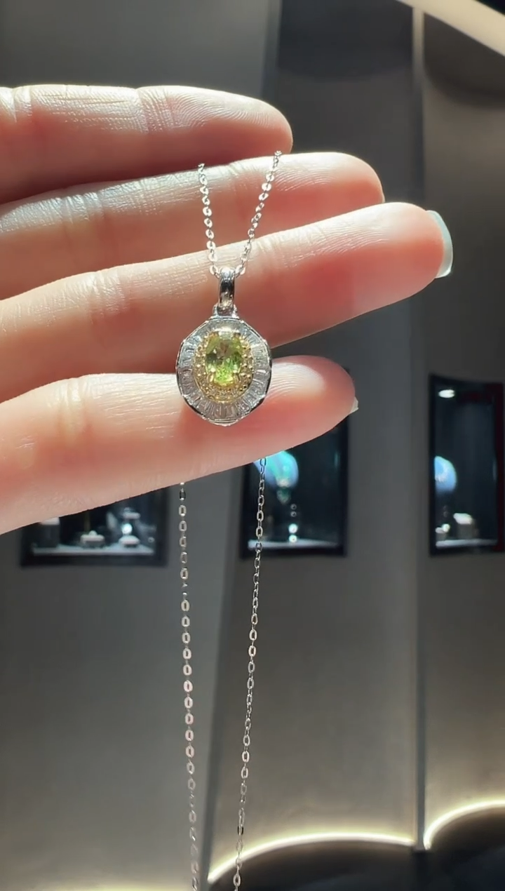 【闪购商品】橄榄石吊坠(赠链)银S925镶嵌67】