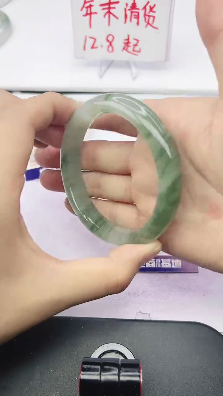 未镶嵌手镯石英质玉114-62/63