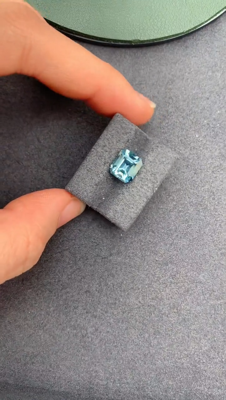 【闪购商品】海蓝宝石裸石未镶嵌2.8ct海蓝宝