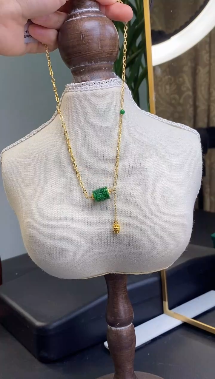 颈饰银S925镶嵌翡翠17119