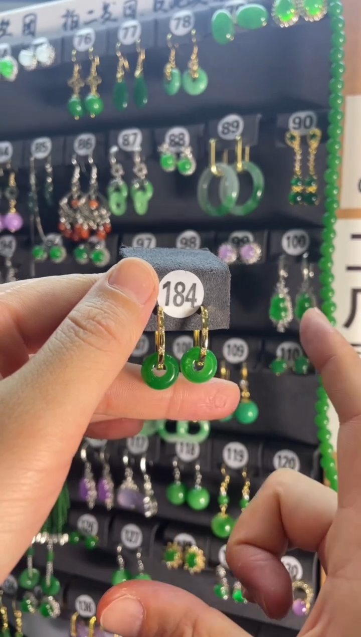 【闪购商品】翡翠耳饰银S925镶嵌184.....
