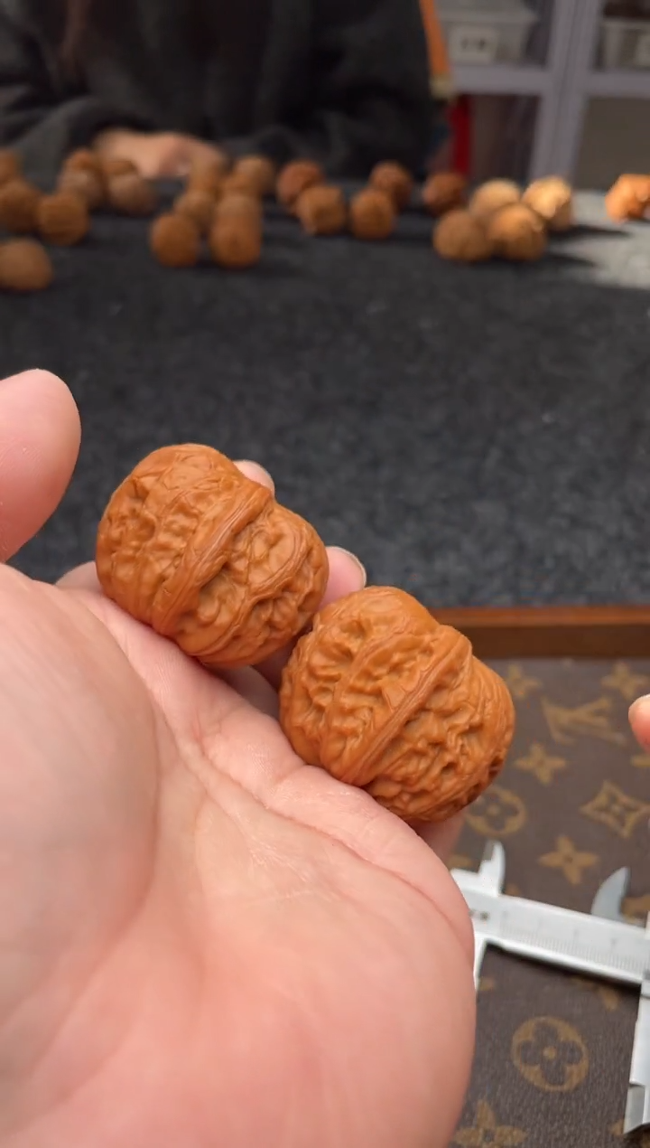 把件文玩核桃B181号41尺元宝