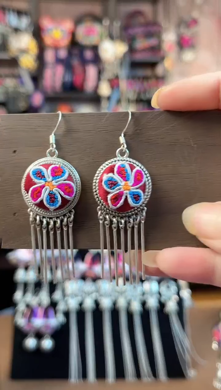 织绣民族风手工非遗老绣饰品106