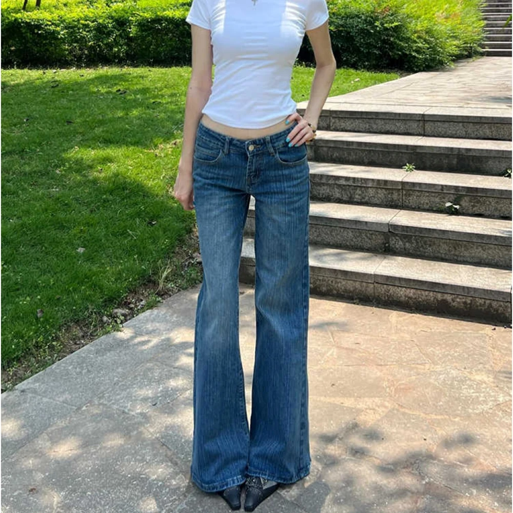 美式复古微喇牛仔裤女2025夏季新款显瘦不贴腿低腰宽松垂感喇叭裤