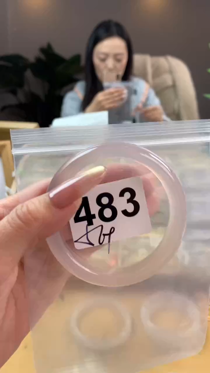 【闪购商品】玛瑙/玉髓手镯未镶嵌483