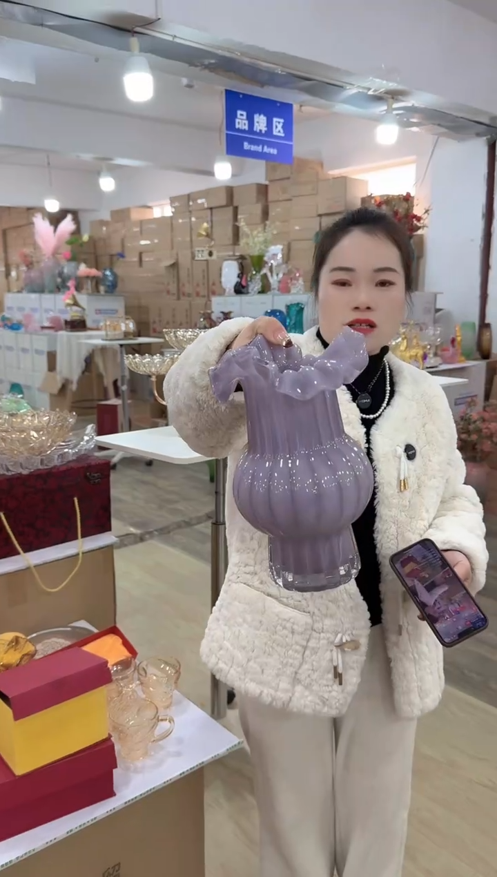 【闪购商品】无铅玻璃迪喜花器-q-早38