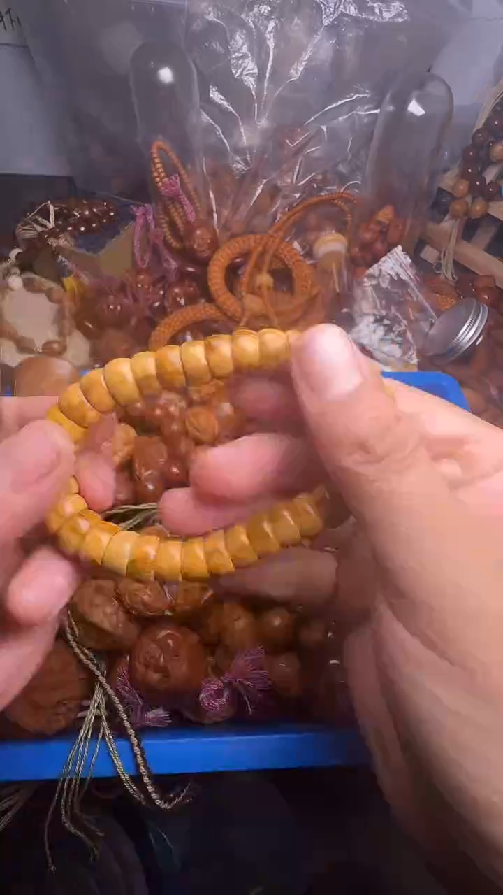 手串橄榄核紫金鼠碗肠