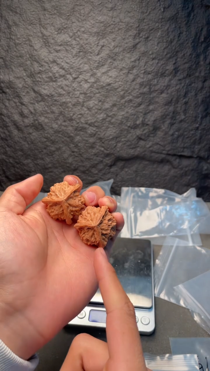 吊坠文玩核桃47三棱