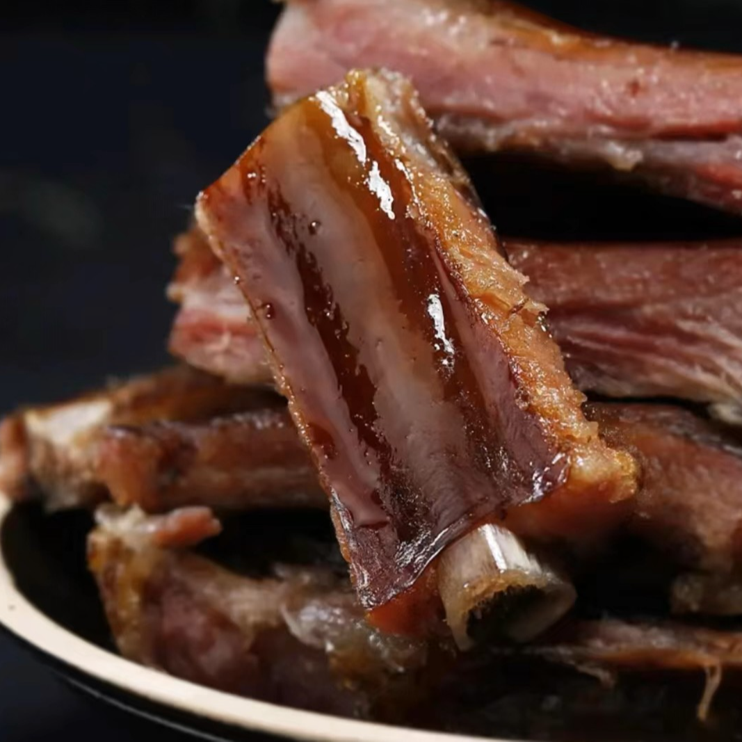 湖北恩施柴火烟熏土猪腊排骨