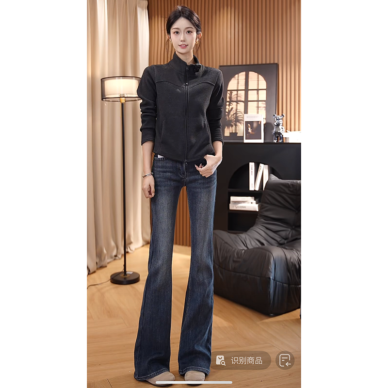 秋冬加绒加厚款提臀休闲微喇牛仔裤2025新款修身时尚有弹早秋穿搭
