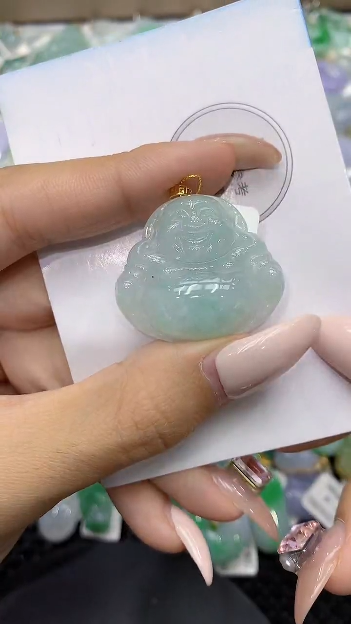 颈饰18K金镶嵌翡翠111111111111