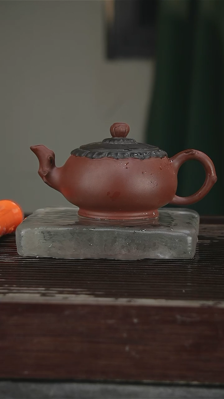 茶壶紫砂大师，带证280CC121号