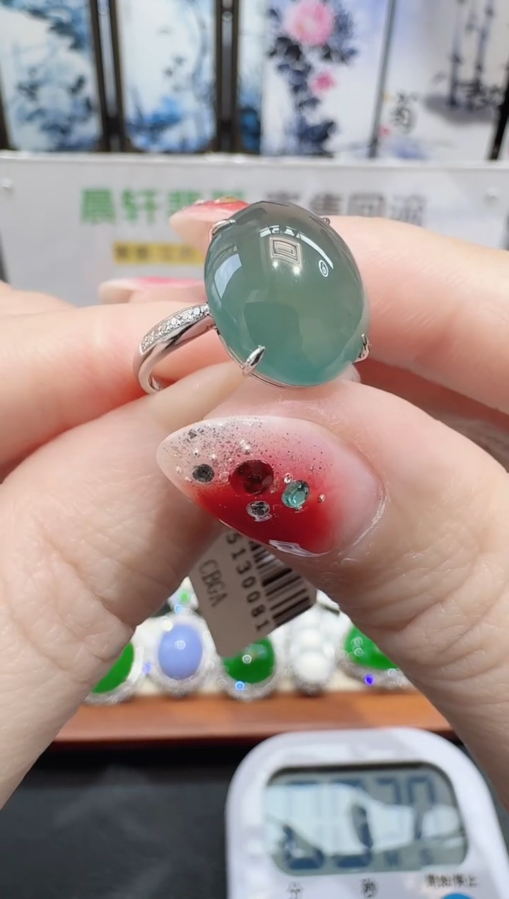 颈饰18K金镶嵌翡翠橘***?寄售回流，不退不换