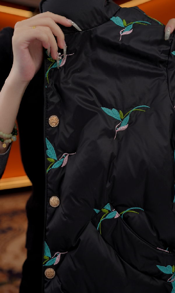 【甄选大朵鸭绒】2025黑金系列飞鸟刺绣减龄修身保暖羽绒服YR017