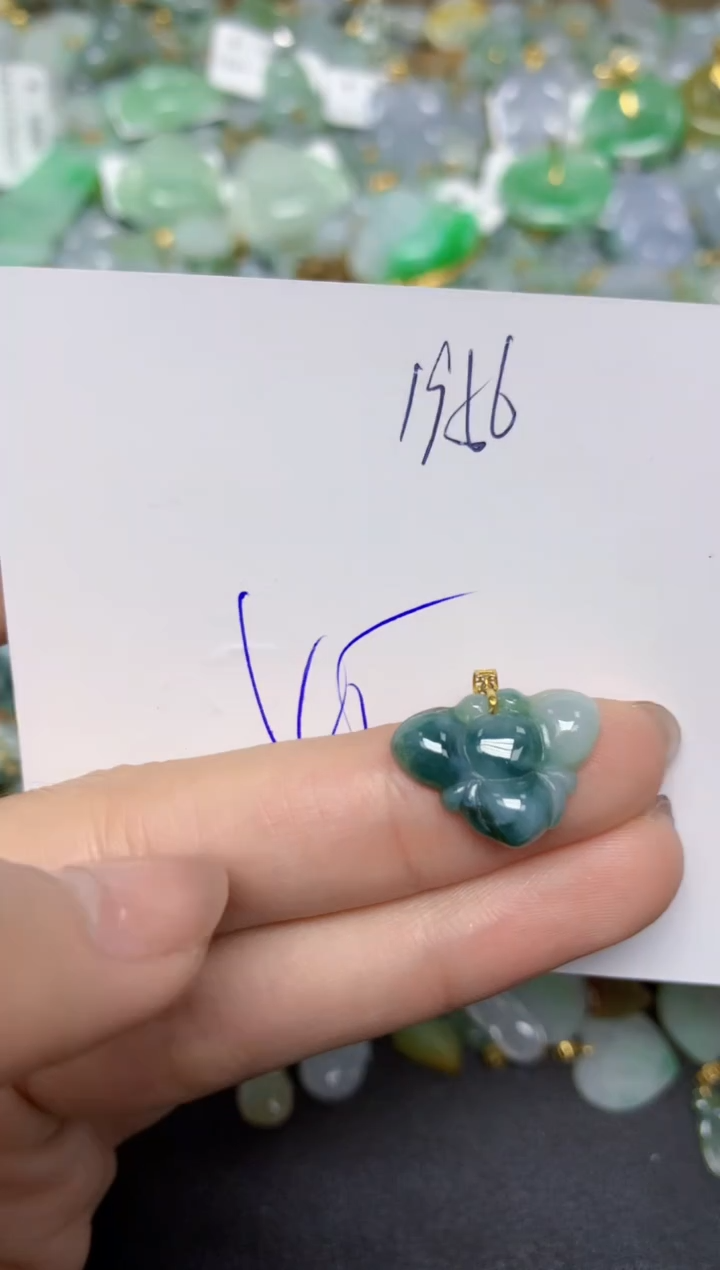 【闪购商品】翡翠颈饰18K金镶嵌天然翡翠A货