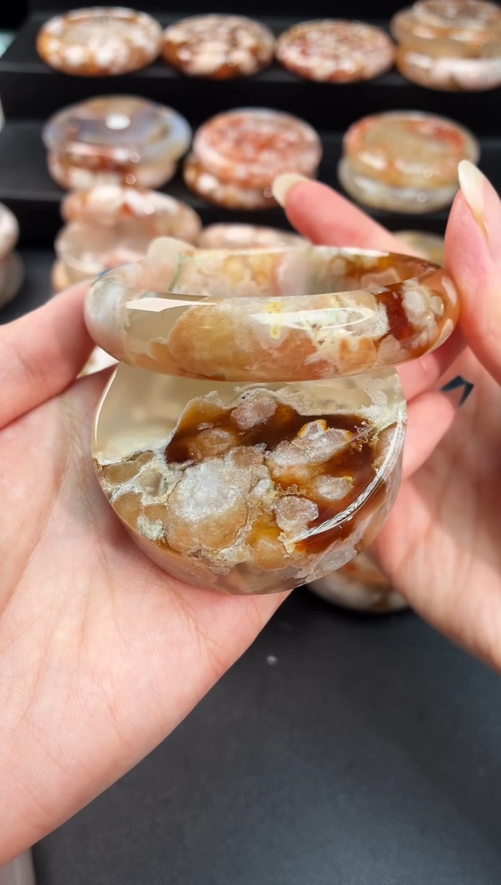 手镯玛瑙/玉髓未镶嵌石英质玉60圈59/60带(赠送镯心)