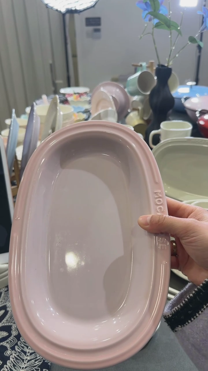 【闪购商品】瓷方形炻彩咖喱盘28cm-樱花粉