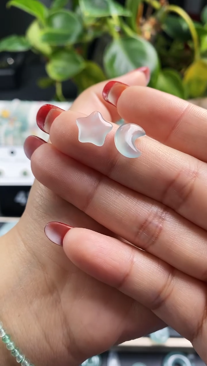 【闪购商品】翡翠裸石月亮星星