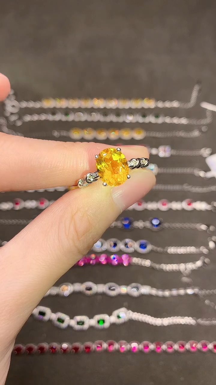 【闪购商品】黄晶戒指银S925镶嵌......