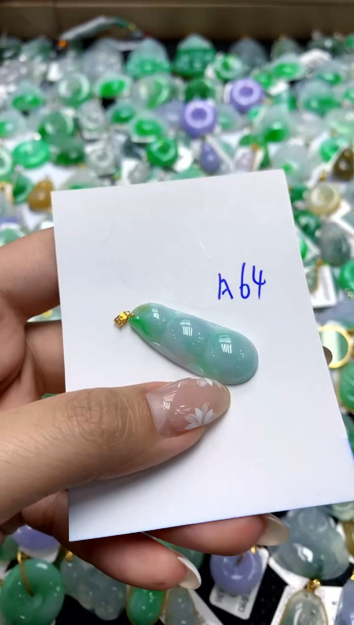 【闪购商品】翡翠颈饰18K金镶嵌1111111111111111