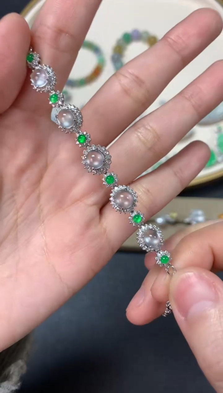 【闪购商品】翡翠手链18K金镶嵌手链25000