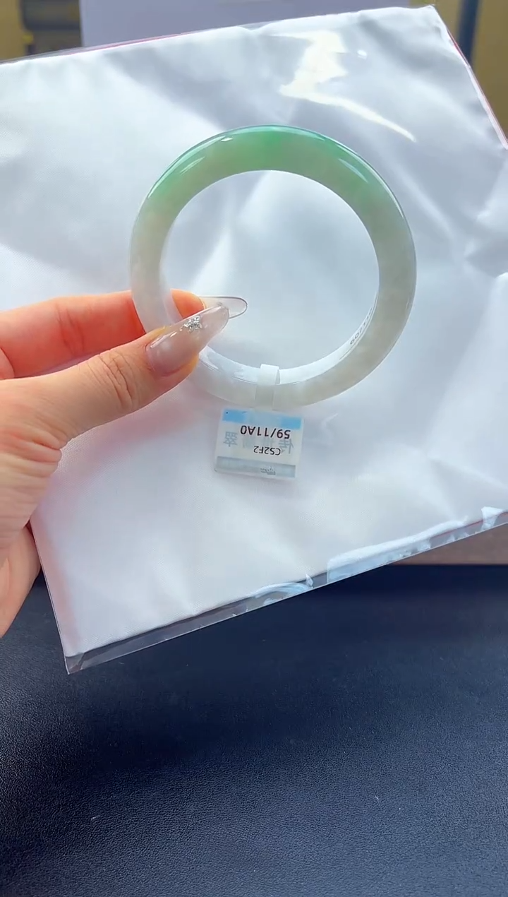 未镶嵌手镯翡翠退货标签需完好-11A0