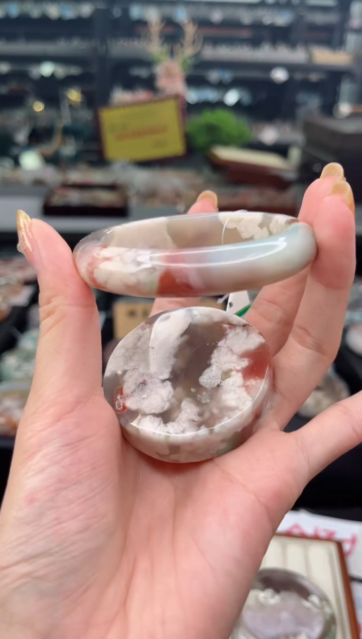 【闪购商品】石英质玉手镯未镶嵌53圈口（赠品镯心）s97102