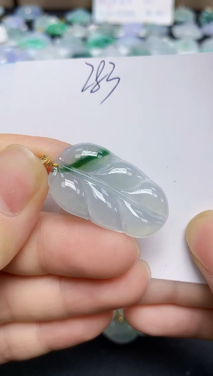 颈饰未镶嵌翡翠天然缅甸翡翠A货翡翠百元以上9元证书费自理