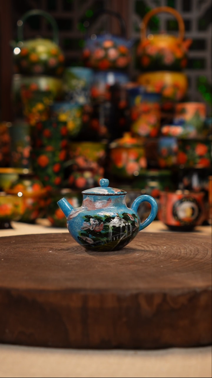 紫砂油画手绘釉下彩