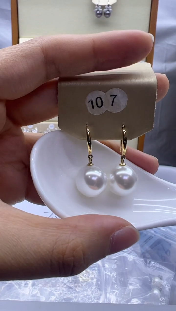 未镶嵌耳饰淡水珍珠107