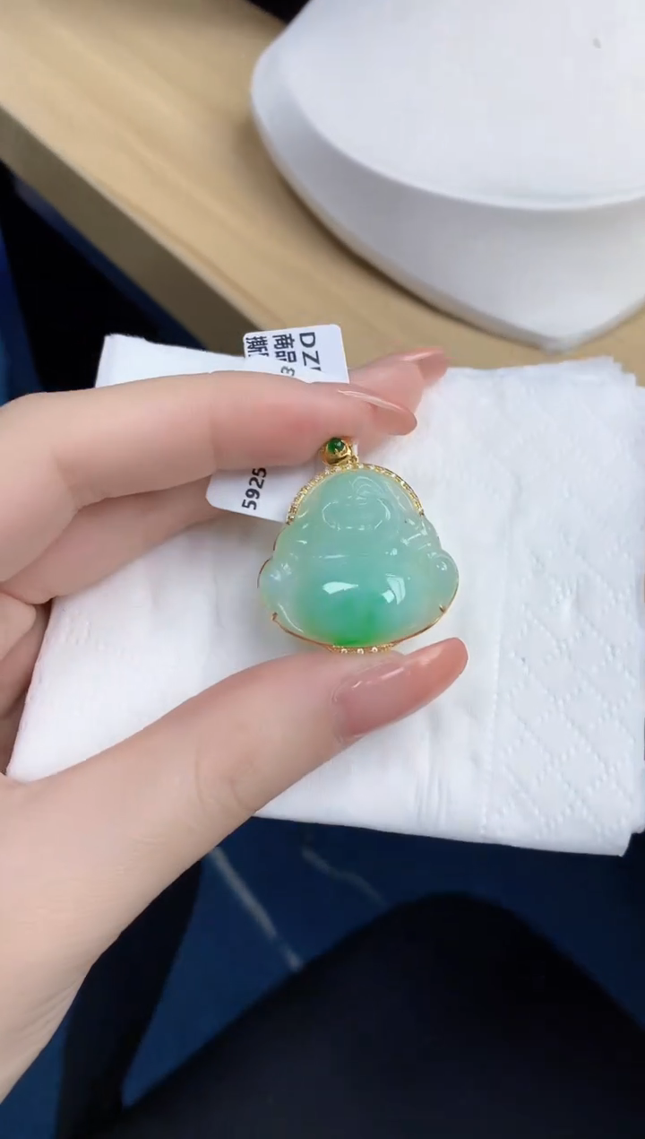 【闪购商品】翡翠颈饰18K金镶嵌天然缅甸翡翠A货