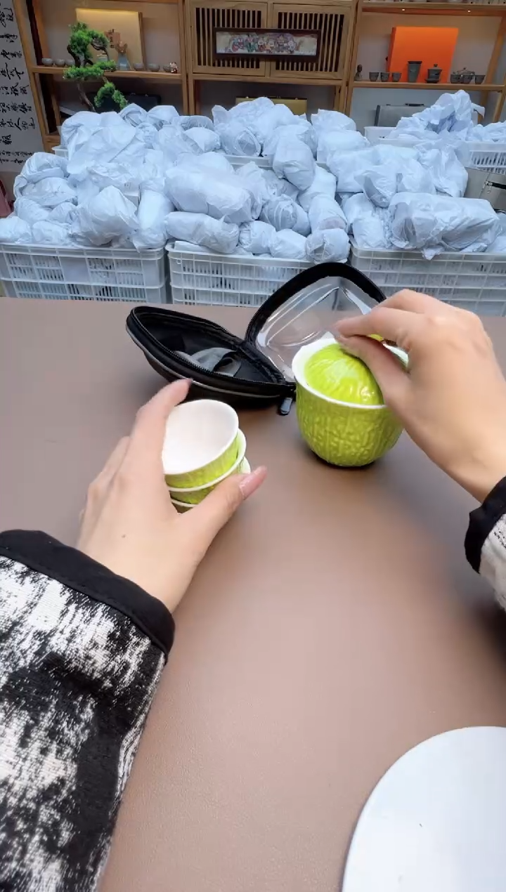 【闪购商品】摆件瓷制品S1111111111111