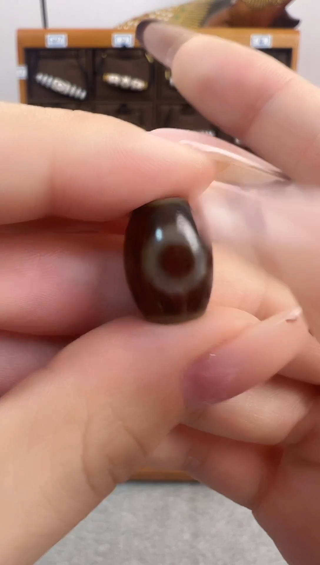 玛瑙/玉髓（覆膜）颈饰未镶嵌15.（微瑕）