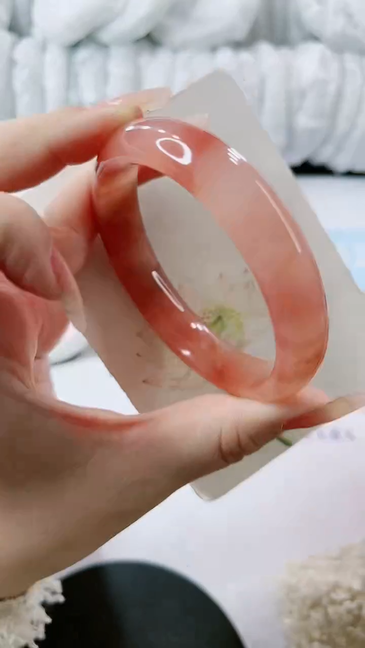 【闪购商品】石英质玉手镯未镶嵌多样性发货E326