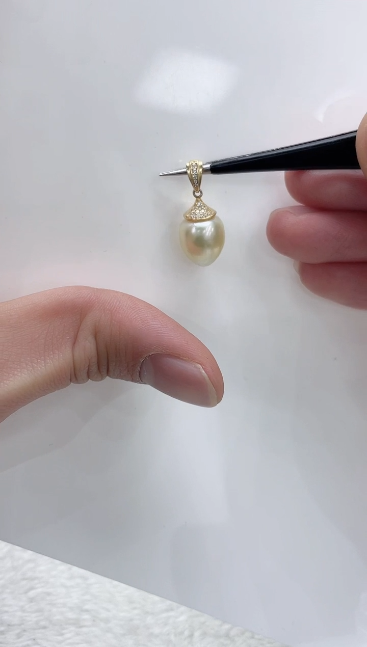 【闪购商品】海水珍珠吊坠(不含链)银S925镶嵌海水珍珠吊坠