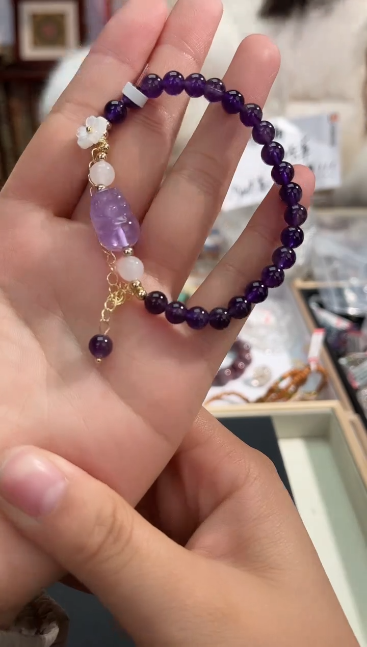 【闪购商品】水晶手链未镶嵌54多样性发其一