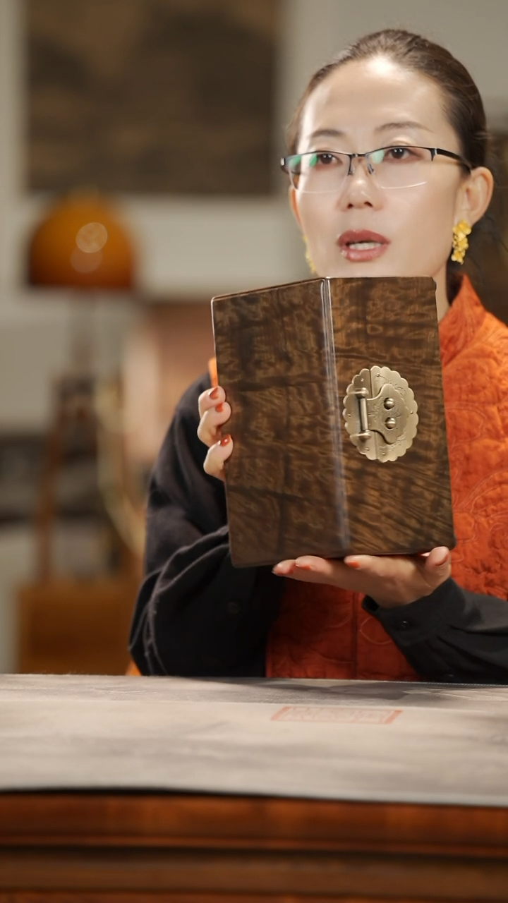 【闪购商品】金丝楠木雕588闪电纹精工一木一器首饰盒