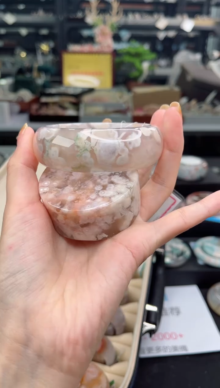 【闪购商品】石英质玉手镯未镶嵌61圈口（赠品镯心）60333