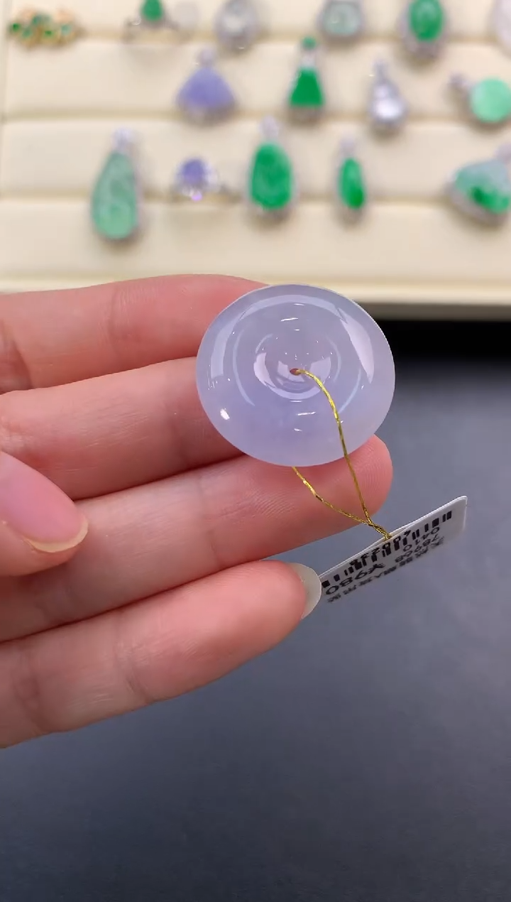 【闪购商品】翡翠颈饰未镶嵌D753