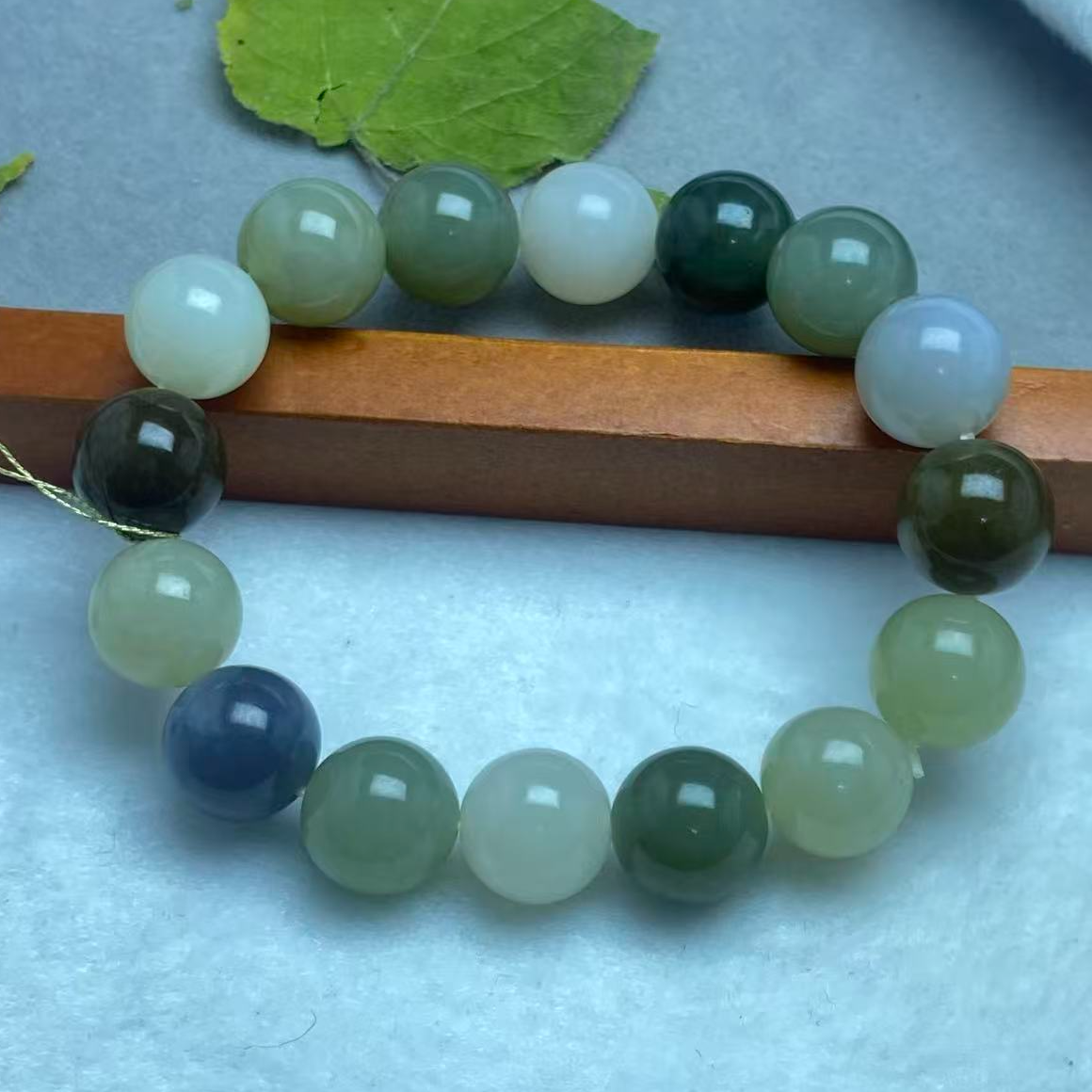 多宝圆珠三色手串V012