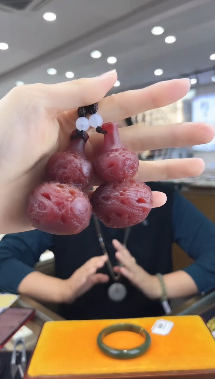 【闪购商品】树脂制品多样性发其一