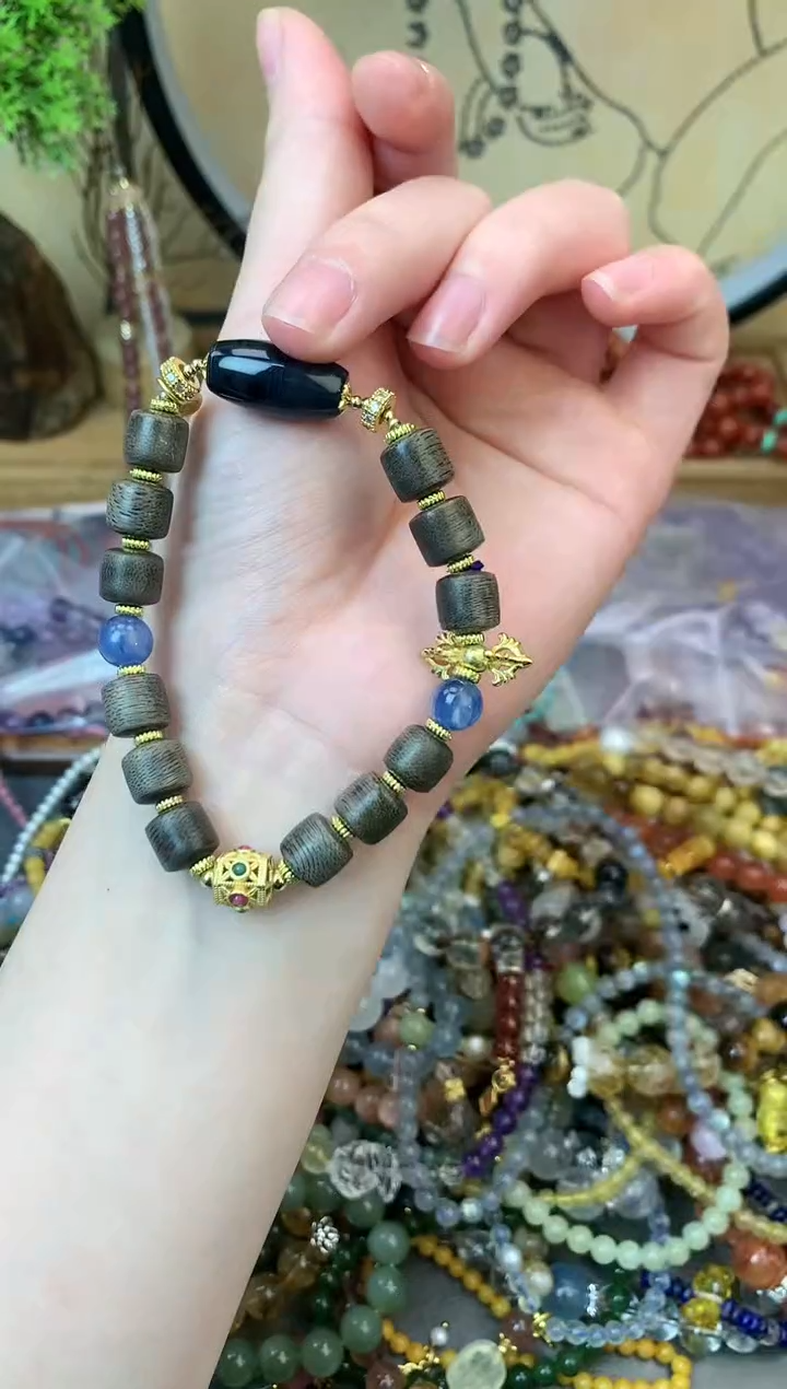 【闪购商品】檀香木手串未镶嵌378