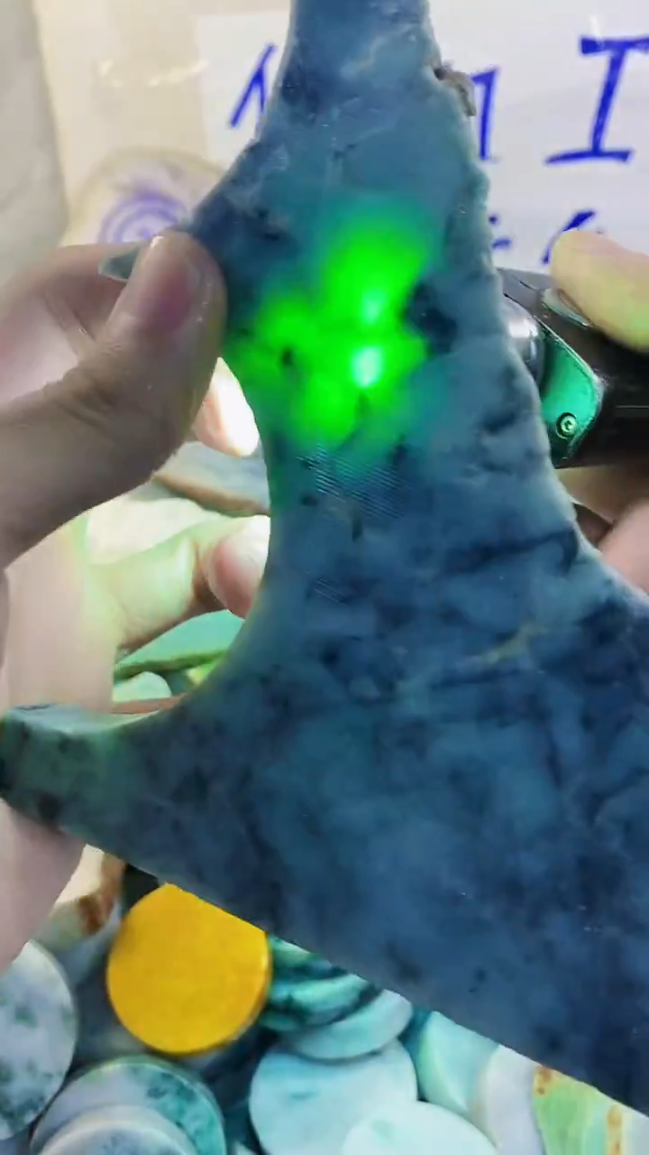 裸石翡翠纯天然A货翡翠201